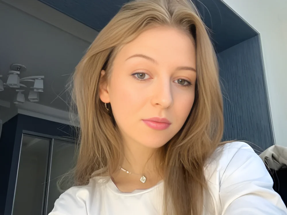 PollyBallester's Offline XXX Chat