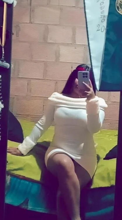 Alice_b_'s Offline XXX Chat