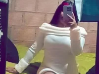 Alice_b_'s webcam live show