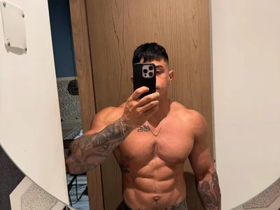 Maximo_cams Couple Latinmasturbation Free Webcam XXX