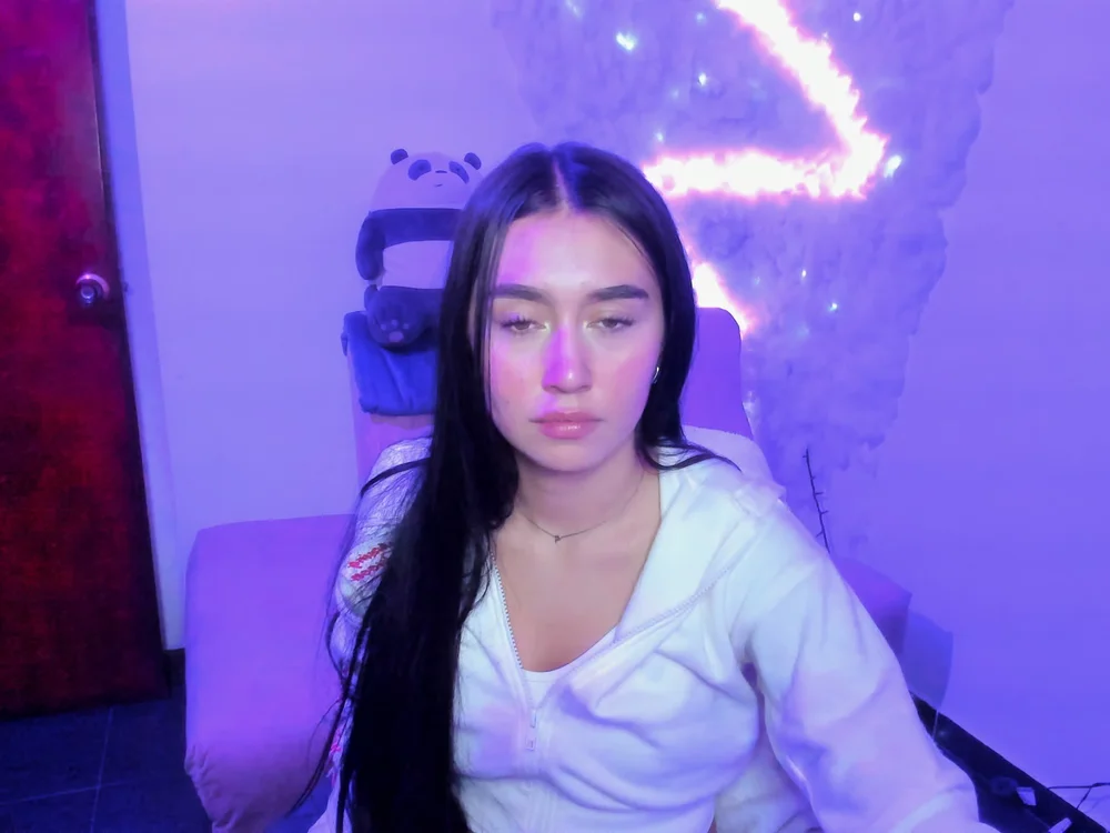 celestinepurple's Offline XXX Chat