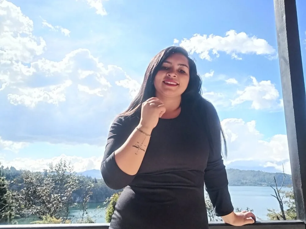 Офлайн-чат XXX LeaWet_