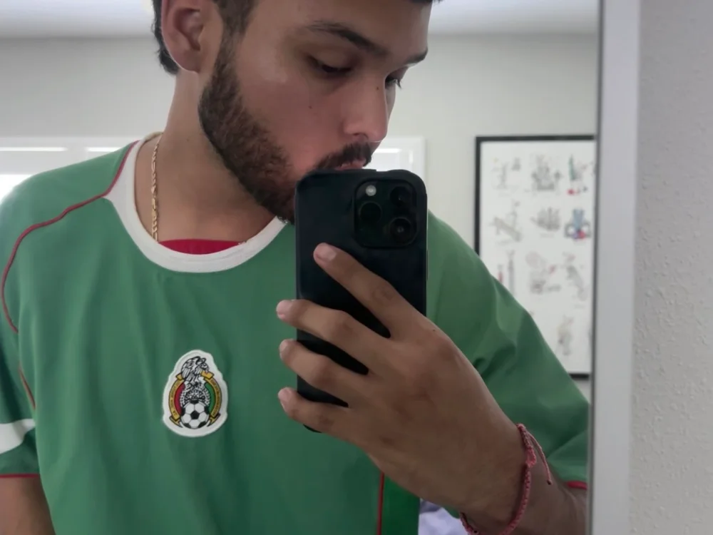 mexicanslave3000's Offline XXX Chat