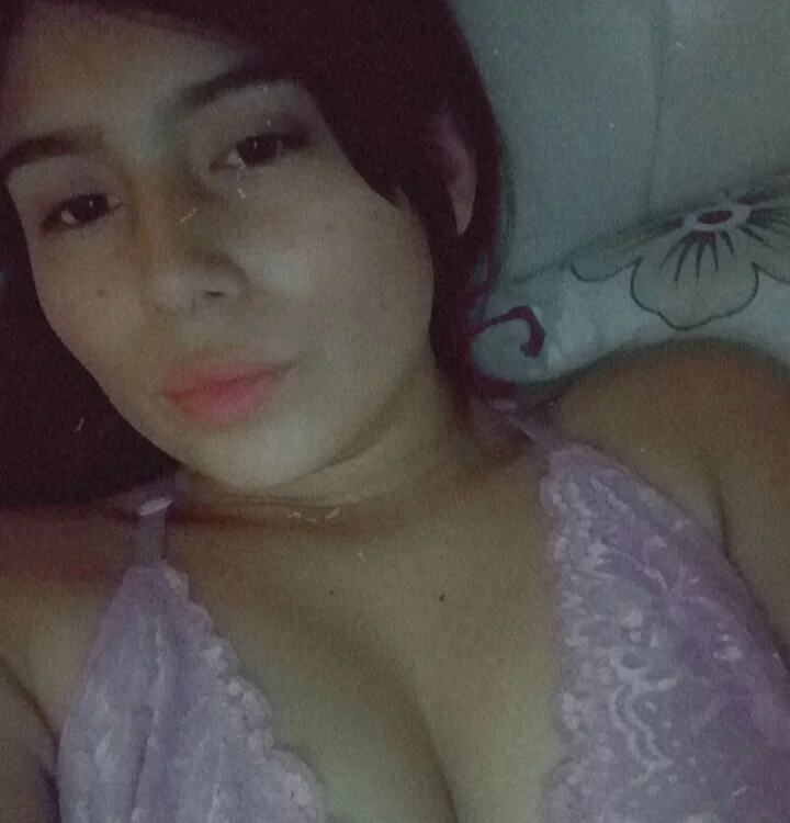 mariana1996's Offline XXX Chat