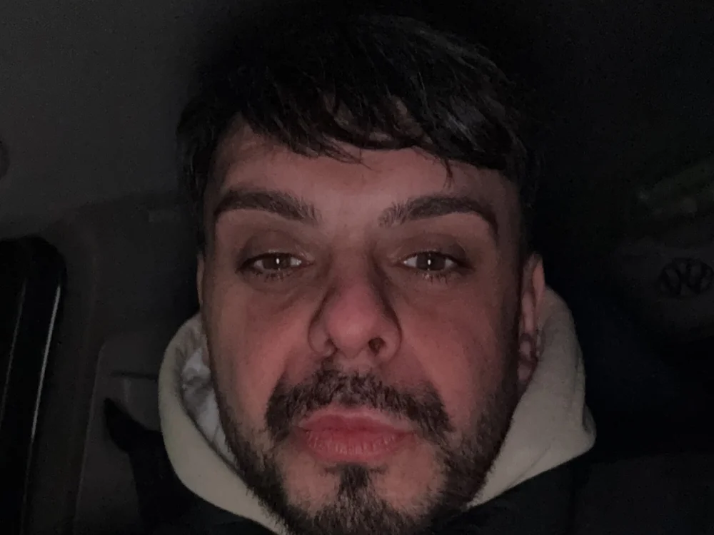 Offline chatovací místnost bilosuu95