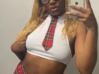 Chat +18 de emma_colleman_ ao vivo