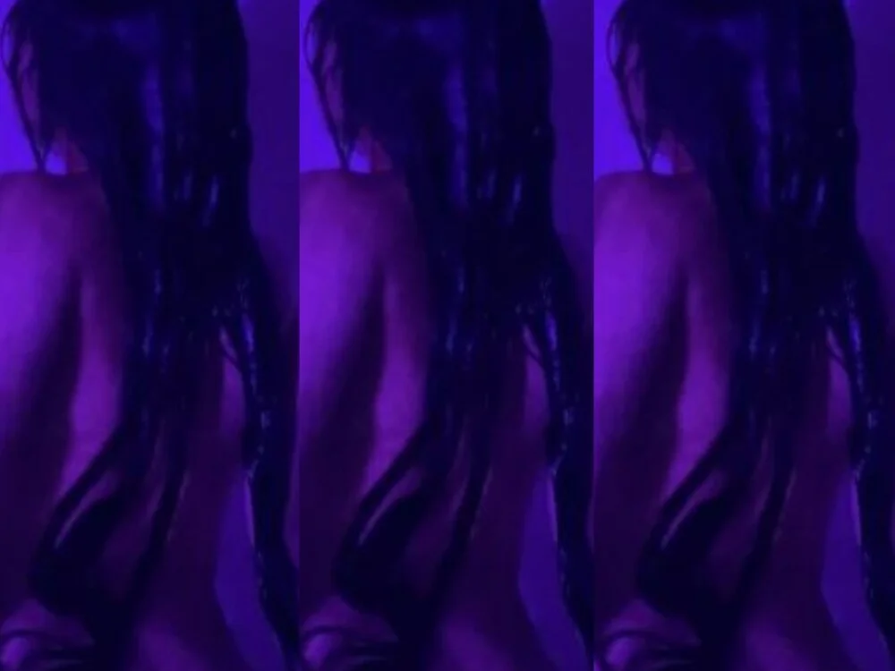 Offline XXX chat AndreaSweet_