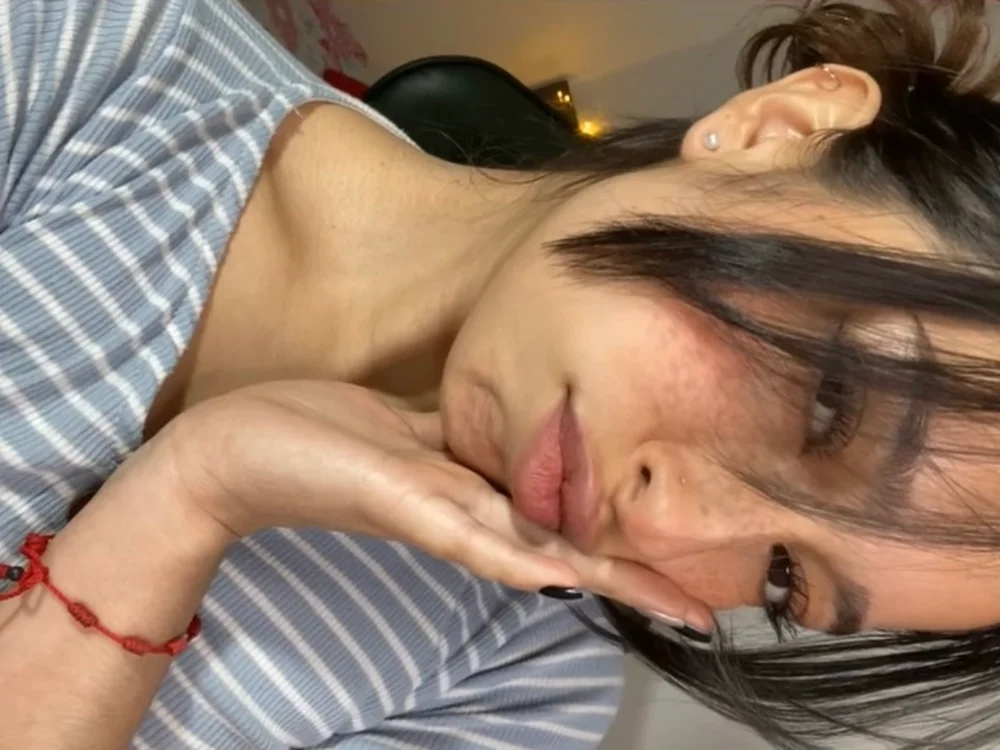 Noaah25_'s Offline XXX Chat