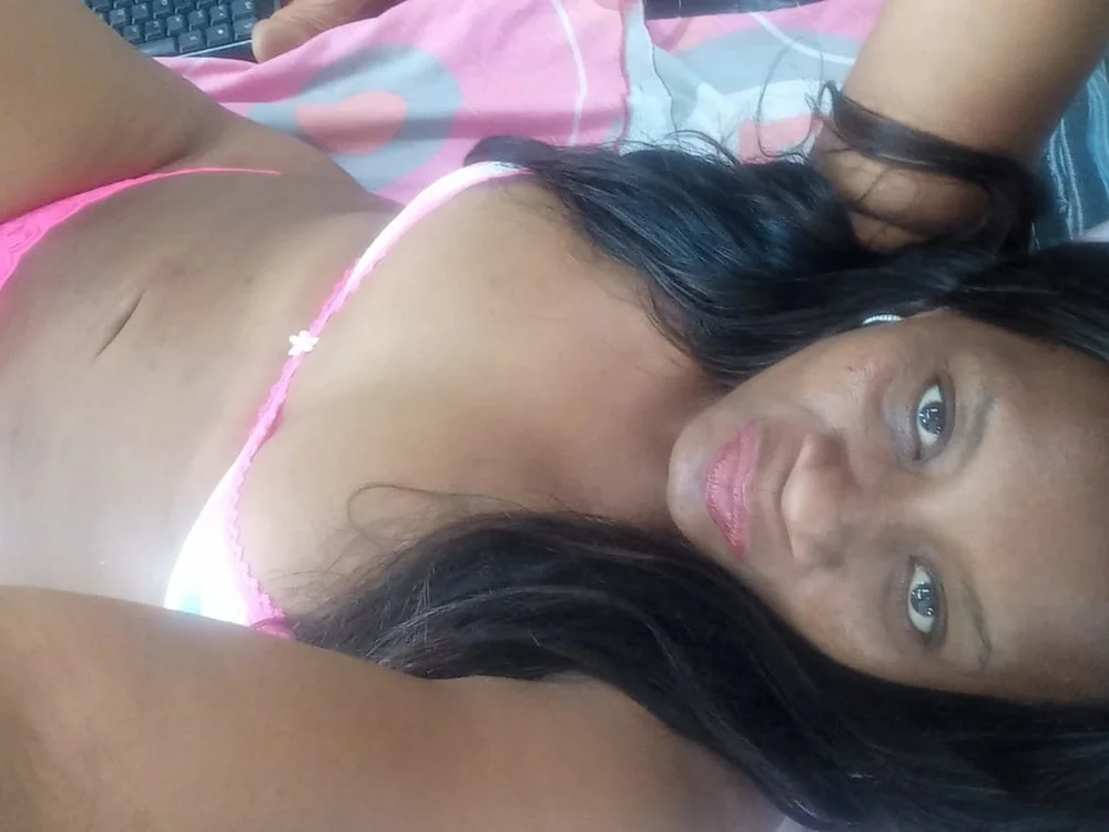 khandysexx 離線 XXX 聊天