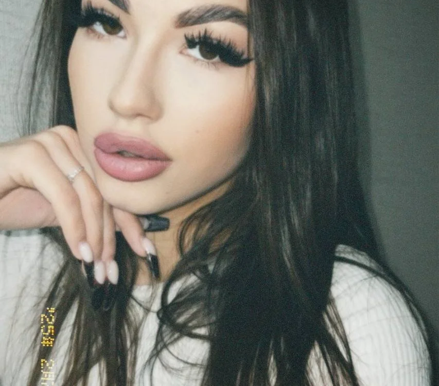 OdetteFay's Offline XXX Chat