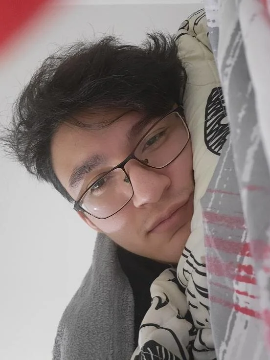 ห้องแชทออฟไลน์ของ Richard_Rios06