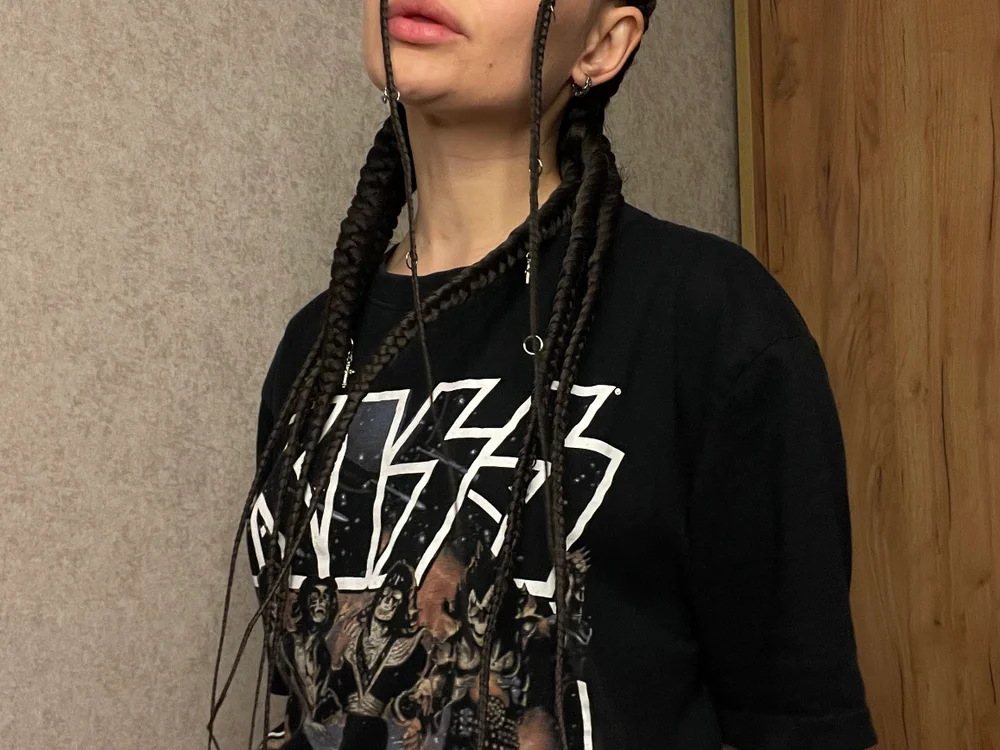 SaraLow's Offline XXX Chat