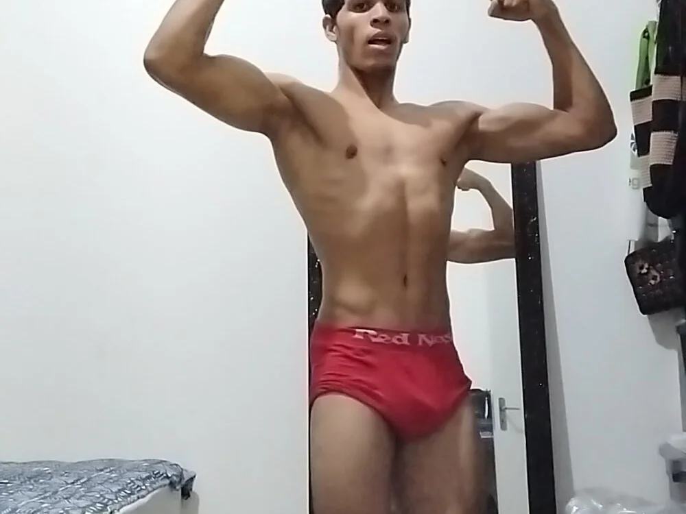 moneyboycutt's Offline XXX Chat