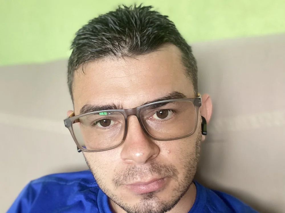 Lasie-live offline chatrum