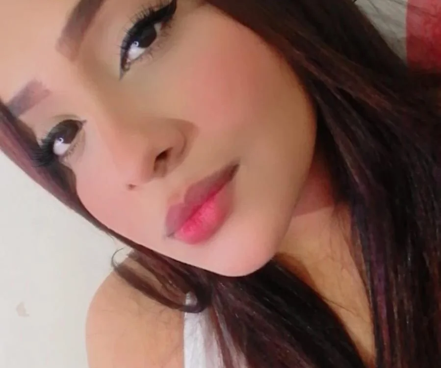 aisha_lee3's Offline XXX Chat