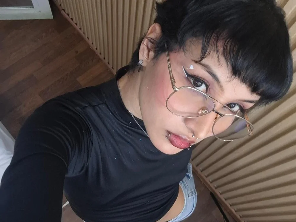 ValkirieWindsor offline chatrum
