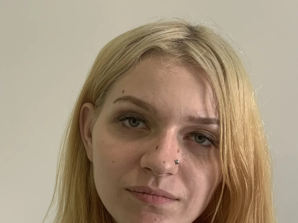 GullysNally's Offline Chat Room