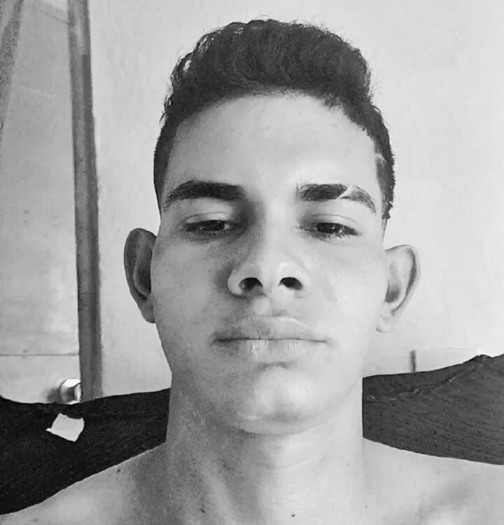 Dayron98basulto offline chatrum