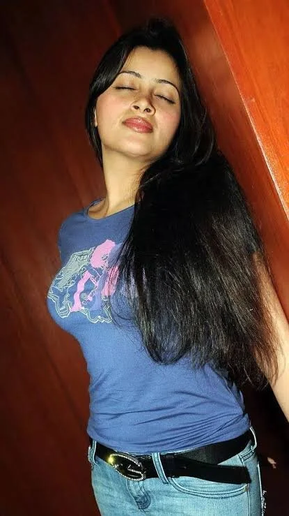 SmallDesiGirl's Offline XXX Chat