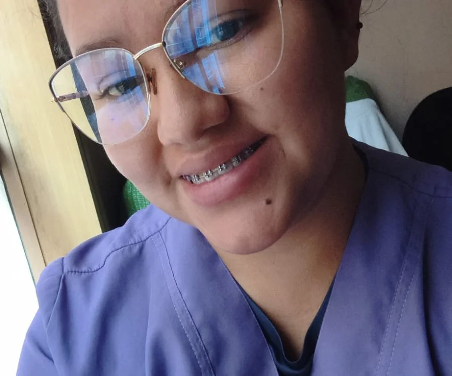 daniela_boxx's Offline Chat Room