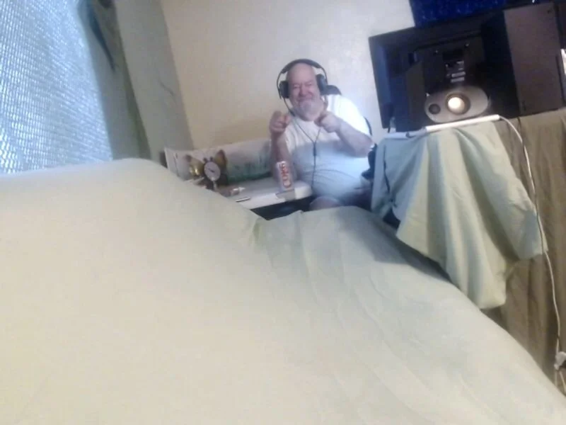 ProffessorCaveman's Offline XXX Chat