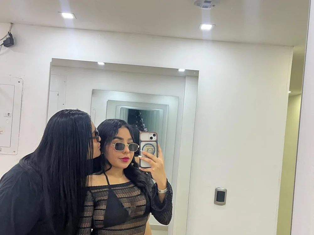 Salomeandchloe_