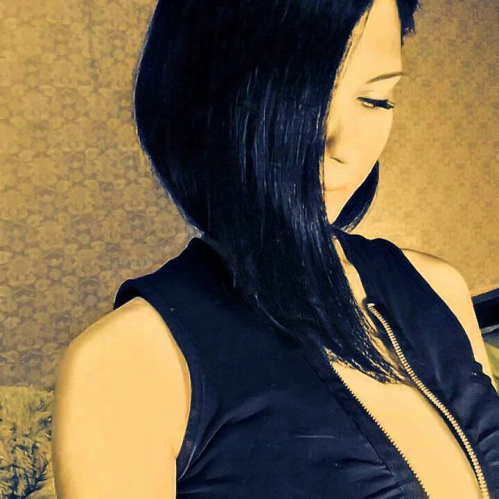 LucyVioletts Offline XXX Chat