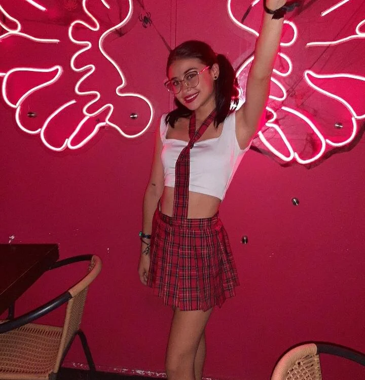 ANGIE_LLS' Offline XXX Chat