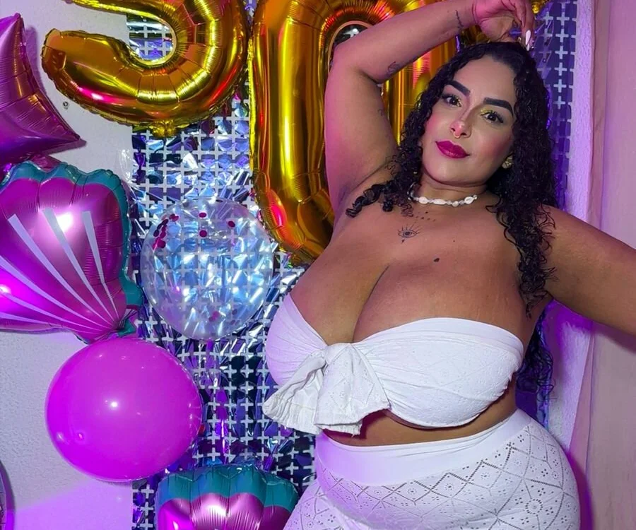 ariadna_cooper Offline XXX-Chat