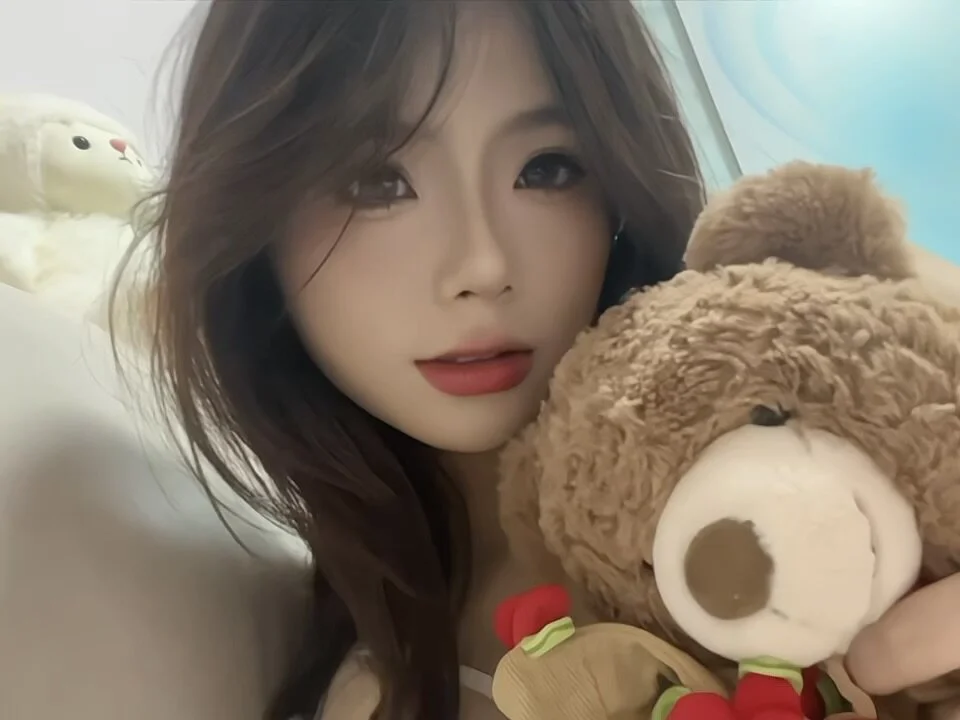 แชท XXX ออฟไลน์ของ Baiyang74