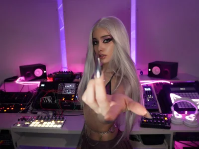 Iam_elii1 webcam livesex profile in english cams