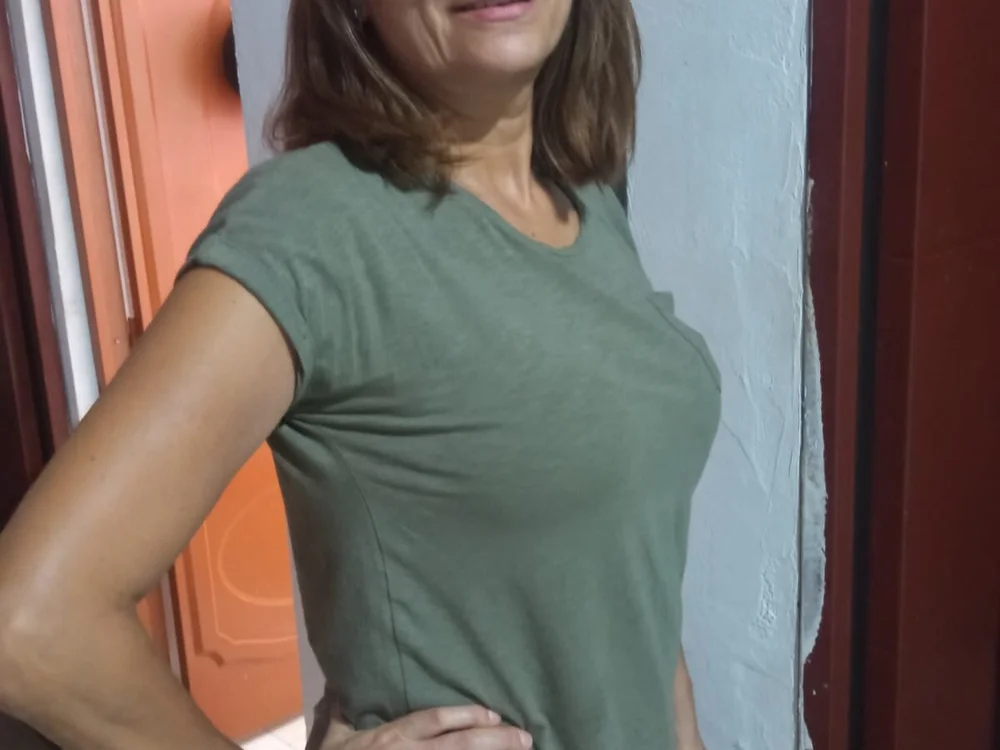 Bilik Sembang Luar Talian hot_mature_sofia