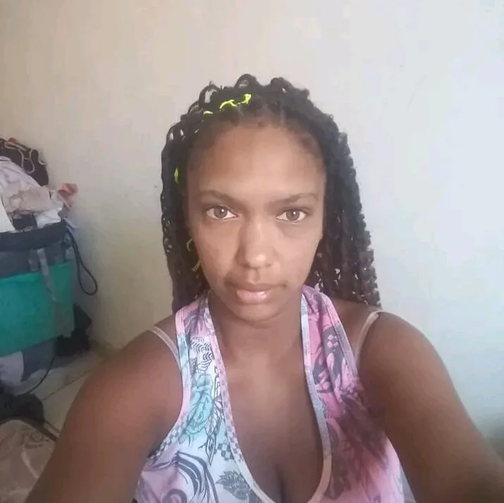 Hellena22 Offline XXX-chat