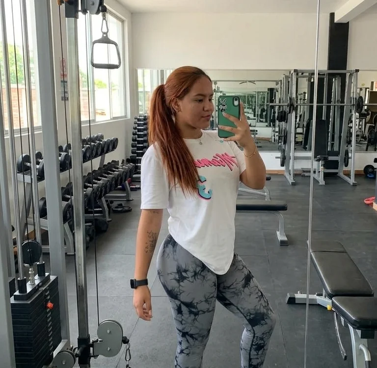 littlecaylin4u_ cam model