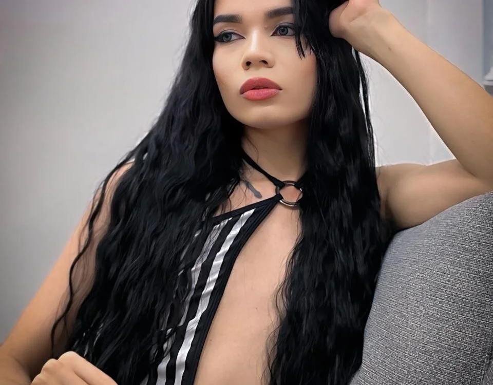 LadyLuminary Adlı Modelin Canlı XXX Sohbeti