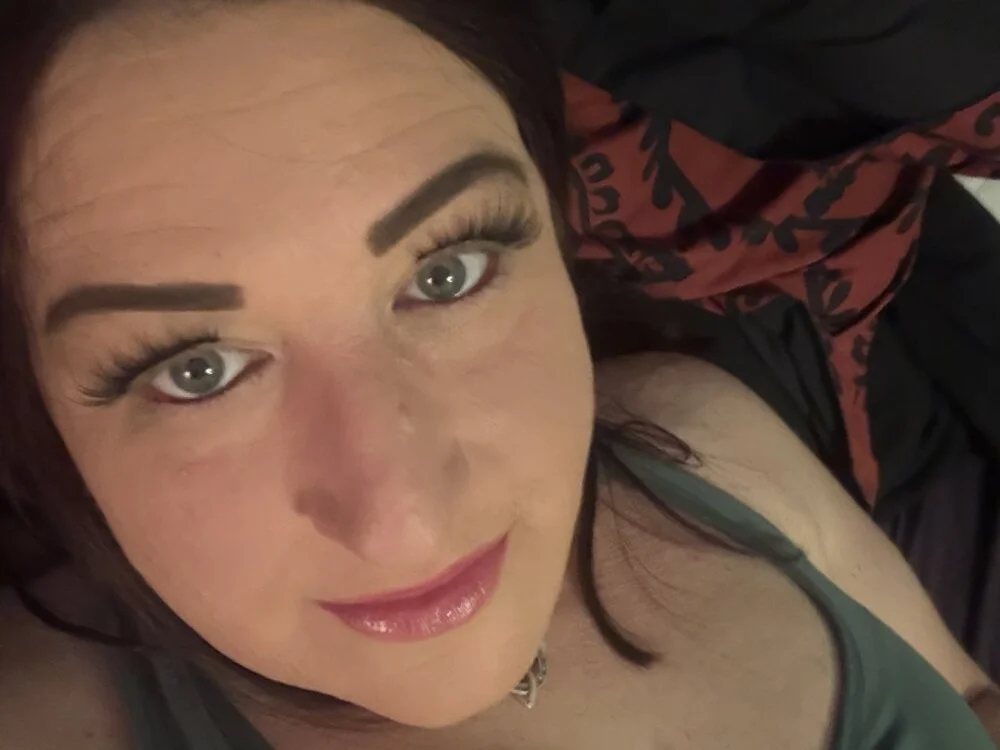 MuertaLita00bbg Adlı Modelin Çevrimdışı XXX Sohbeti