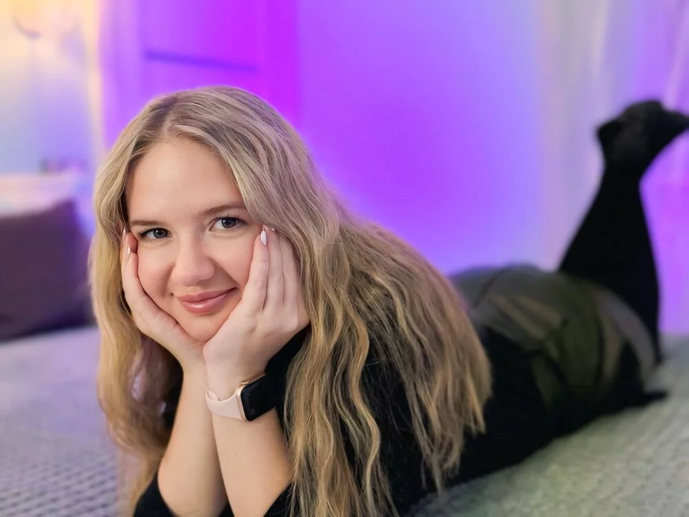 Evaa_Grey – Offline XXX chat