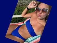 Ariel Winters live cam