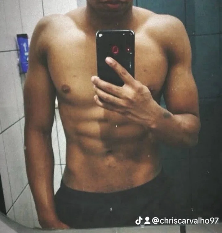 Carvalho_1997 Offline XXX Chat