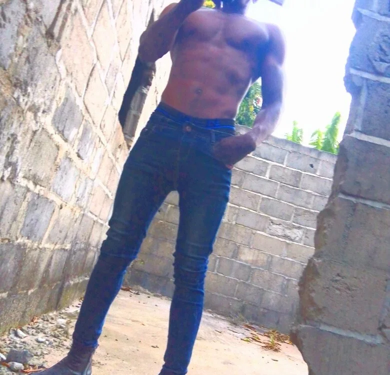 kalas18199のオフラインXXXチャット