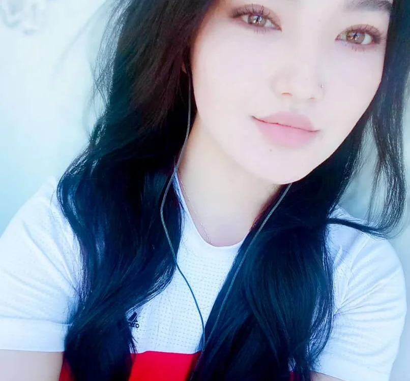 KimonaLee's Offline Chat Room
