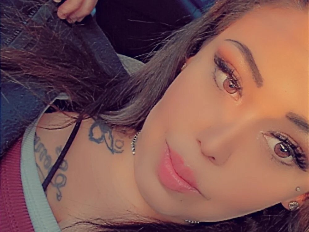 Pocahontas843's Offline XXX Chat