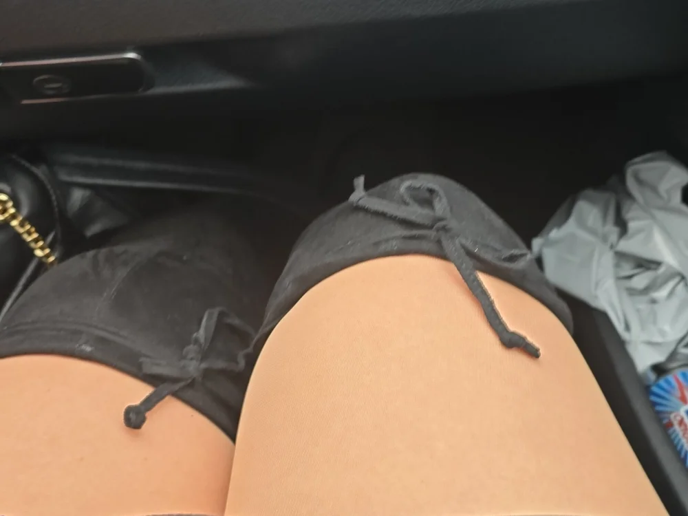 Blondibaby Offline XXX-Chat