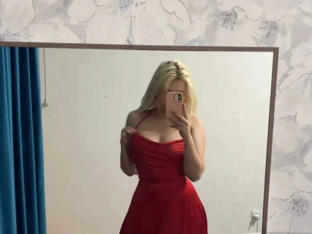 boobs_babee's Offline XXX Chat