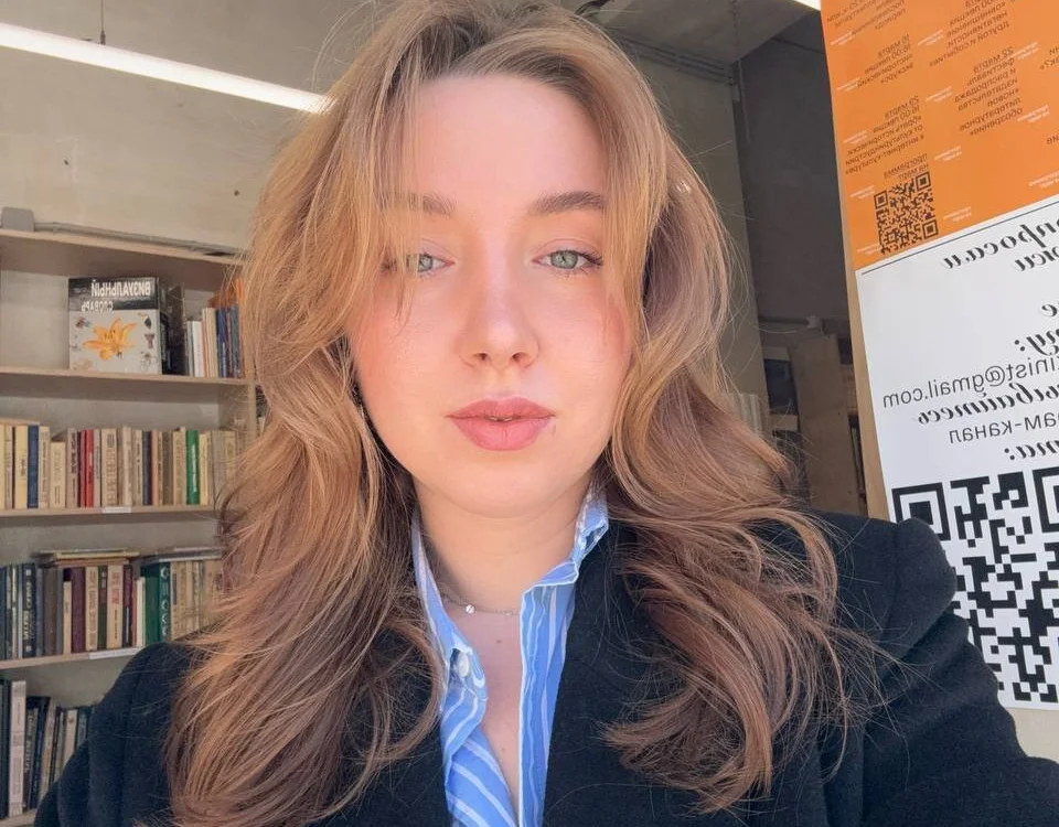 AlexisGreys' Offline XXX Chat