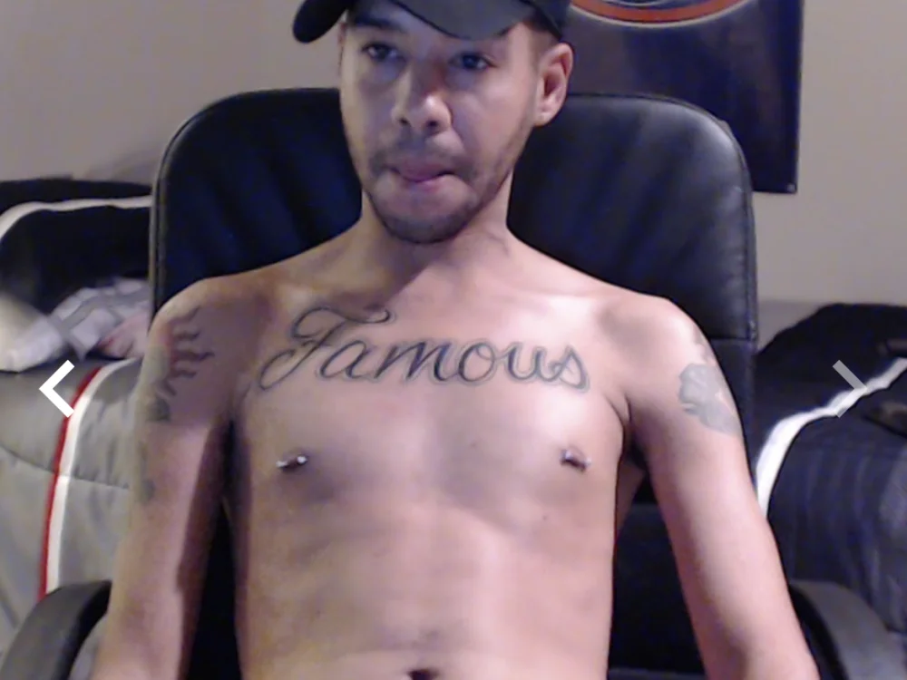 Michigan9000: офлайн-секс-чат