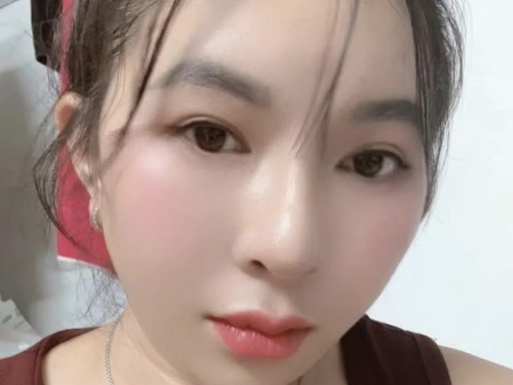 lanlan8787's Offline XXX Chat