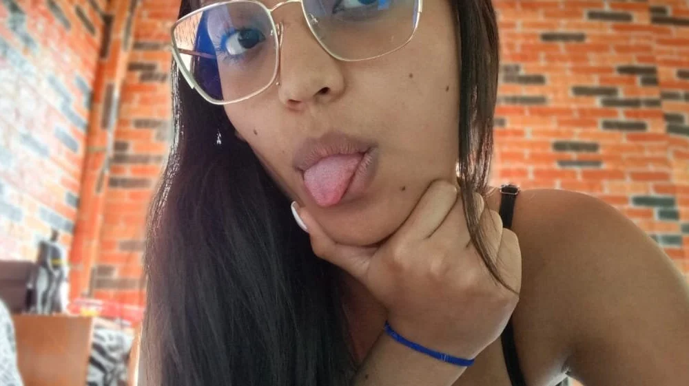 miel_ambar Chat XXX offline