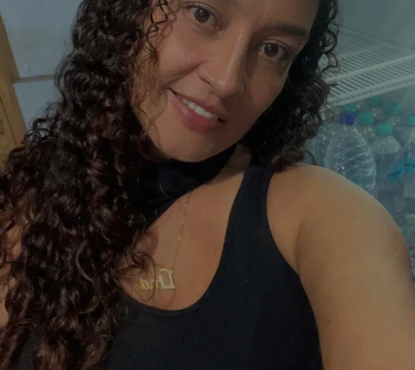 Rosalinda_77's Offline XXX Chat