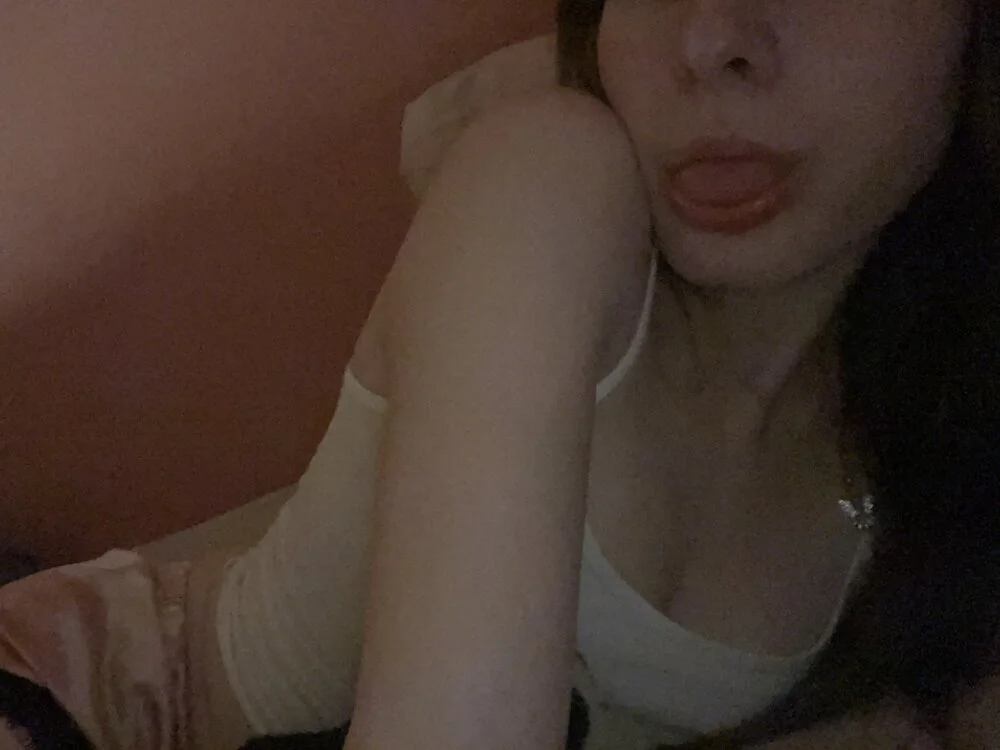 fawnlakeeのオフラインXXXチャット